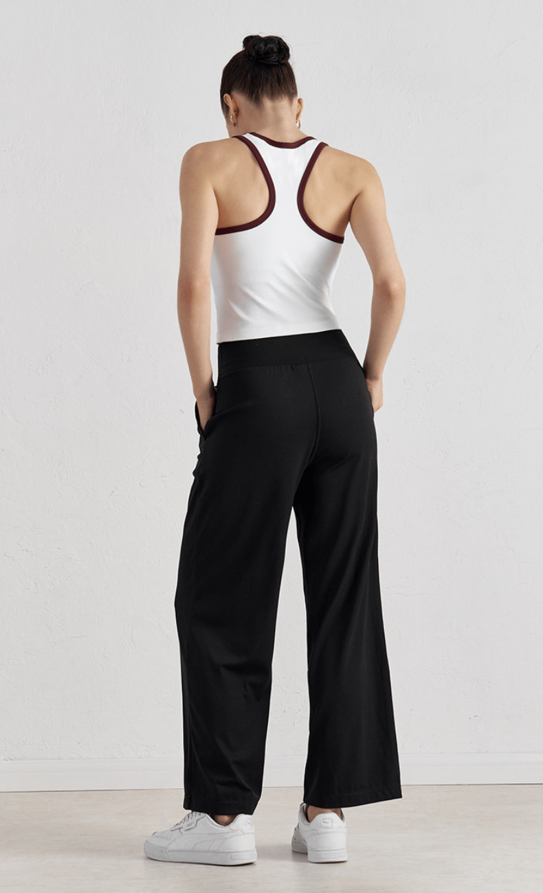 WOO YOGA Pants Margot Golf Jogger Pant