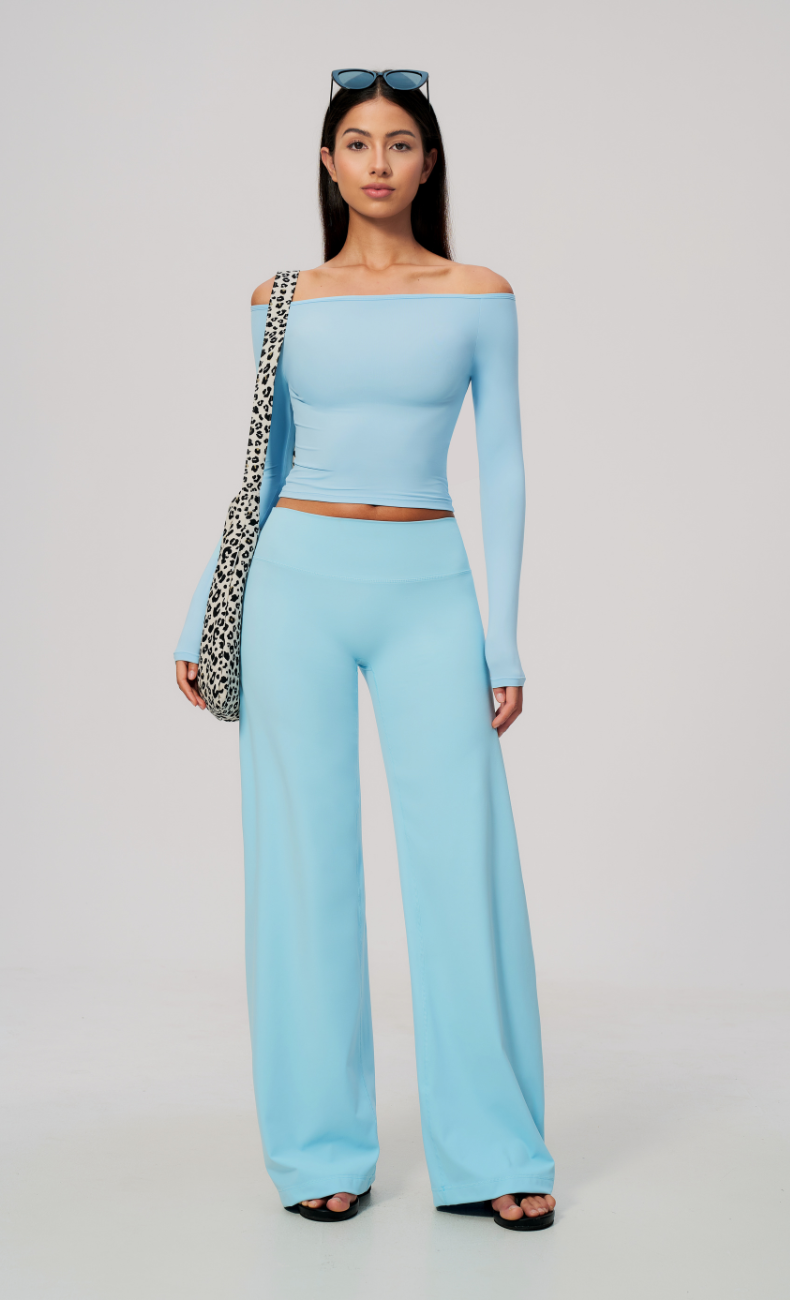 Colette Off-Shoulder Long Sleeve Workout Top
